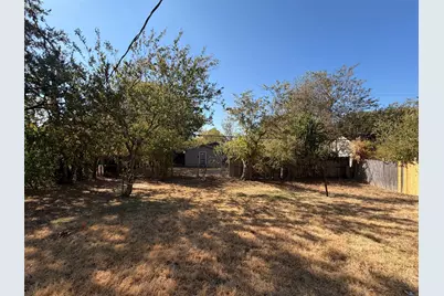 8021 Tumbleweed Trail, White Settlement, TX 76108 - Photo 18