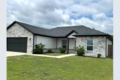 3840 Skylane Avenue, Corsicana, TX 75110 - Photo 1