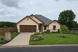 9401 Claudia Dr, Fort Worth, TX 76134 - Photo 1