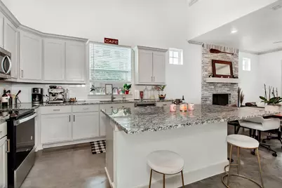 229 E 5th Street, Ferris, TX 75125 - Photo 12