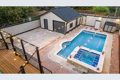 924 N Winnetka Avenue, Dallas, TX 75208 - Photo 2