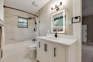 924 N Winnetka Ave, Dallas, TX 75208 - Photo 26