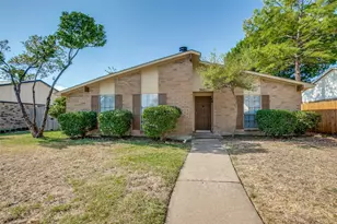 960 Lockhart Dr, Plano, TX 75023 - Photo 2