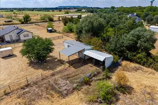 6515 Contrary Creek Rd, Granbury, TX 76048 - Photo 38