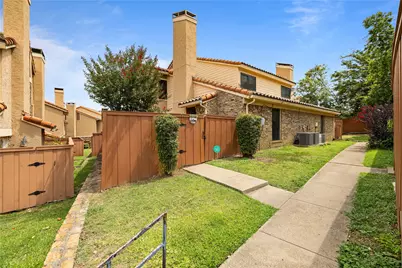 4240 Madera Road #4, Irving, TX 75038 - Photo 2