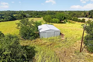 913 Co Rd 4232, Bonham, TX 75418 - Photo 32