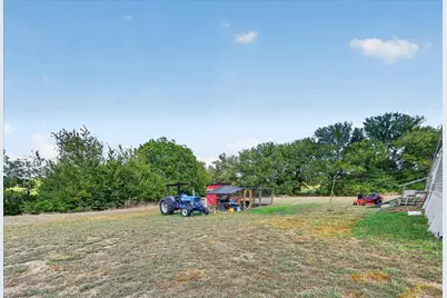 913 County Road 4232, Bonham, TX 75418 - Photo 28