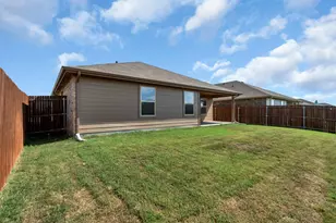 16617 Porterfield Ln, Justin, TX 76247 - Photo 26