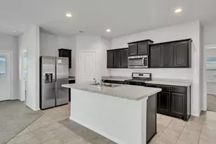 16617 Porterfield Ln, Justin, TX 76247 - Photo 8