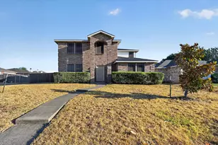 1049 Badger Run, Lancaster, TX 75134 - Photo 1