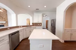 1803 High Meadow St, Glenn Heights, TX 75154 - Photo 10