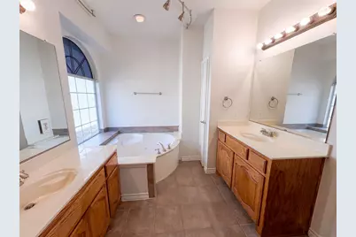 1803 High Meadow Street, Glenn Heights, TX 75154 - Photo 22