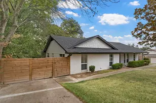 1132 Western Oaks Dr, Woodway, TX 76712 - Photo 32