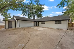 1132 Western Oaks Dr, Woodway, TX 76712 - Photo 36