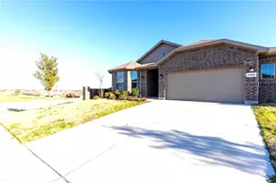 1500 Livermore Ln, Cleburne, TX 76033 - Photo 1