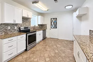 6913 Kerilan Ln, Saint Paul, TX 75098 - Photo 12