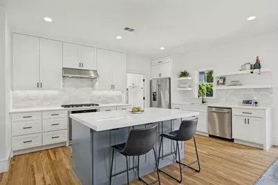 8600 Forest Hills Boulevard, Dallas, TX 75218 - Photo 8