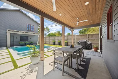 8600 Forest Hills Boulevard, Dallas, TX 75218 - Photo 24