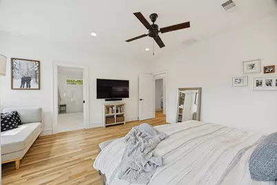 8600 Forest Hills Boulevard, Dallas, TX 75218 - Photo 16