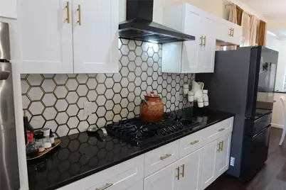 1317 34th Street, Wichita Falls, TX 76302 - Photo 6