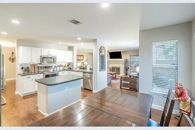 2016 Brazos Drive, Corinth, TX 76210 - Photo 10