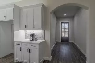 1336 E Fogg St, Fort Worth, TX 76115 - Photo 10