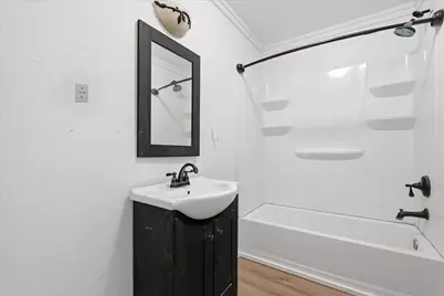 417 E Hughes Street, Collinsville, TX 76233 - Photo 22