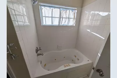 1940 Cedar Ridge Drive, Lewisville, TX 75067 - Photo 38