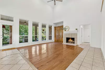 902 Glen Meadow Court, Garland, TX 75044 - Photo 6