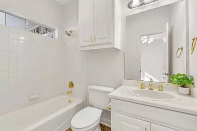 902 Glen Meadow Court, Garland, TX 75044 - Photo 20
