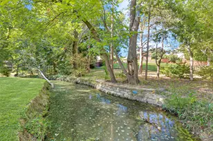 902 Glen Meadow Ct, Garland, TX 75044 - Photo 36