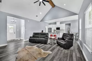 1017 Don Eve Ct, Azle, TX 76020 - Photo 12