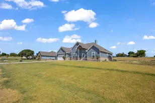 1017 Don Eve Ct, Azle, TX 76020 - Photo 8