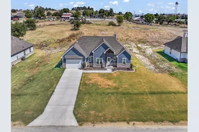 1017 Don Eve Court, Azle, TX 76020 - Photo 4