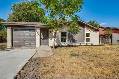 1617 Avenue A, Grand Prairie, TX 75051 - Photo 1