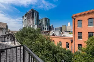 2205 Canton St, Dallas, TX 75201 - Photo 8