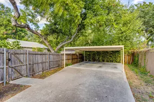 1809 Belle Pl, Fort Worth, TX 76107 - Photo 32
