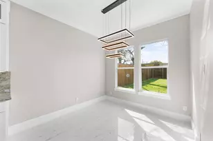 707 Buckalew St, Dallas, TX 75208 - Photo 14