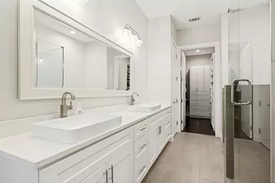 4060 Spring Valley Road #101, Farmers Branch, TX 75244 - Photo 16