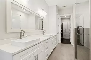 4060 Spring Valley Rd, Farmers Branch, TX 75244 - Photo 16