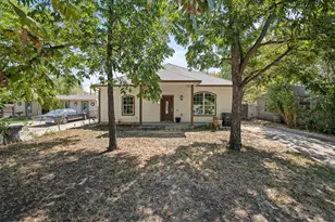 1201 S Sargent St, Fort Worth, TX 76105 - Photo 1