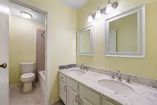 7418 Boisenberry Ln, Dallas, TX 75249 - Photo 18