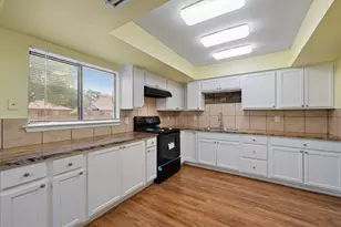 7418 Boisenberry Ln, Dallas, TX 75249 - Photo 6
