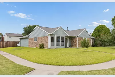 425 Kirkwood Drive, Lewisville, TX 75067 - Photo 26