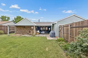 425 Kirkwood Dr, Lewisville, TX 75067 - Photo 24