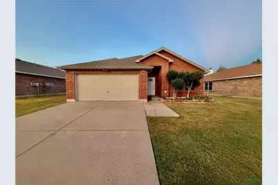8107 Stowe Springs Lane, Arlington, TX 76002 - Photo 1