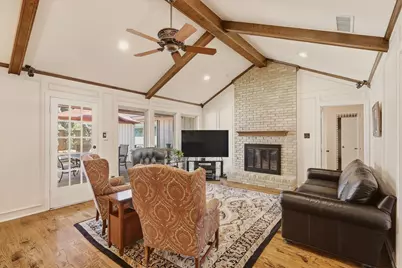 15922 Windy Meadow Drive, Dallas, TX 75248 - Photo 6