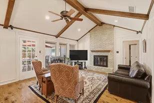 15922 Windy Meadow Dr, Dallas, TX 75248 - Photo 6