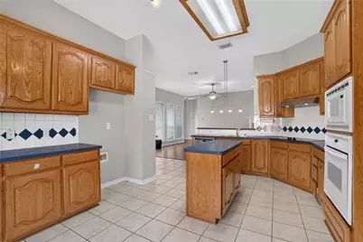 3711 Musketeer Drive, Frisco, TX 75033 - Photo 12