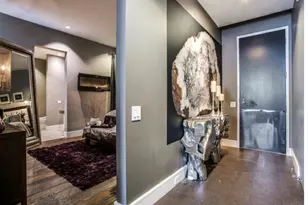 2408 Victory Park Ln, Dallas, TX 75219 - Photo 2